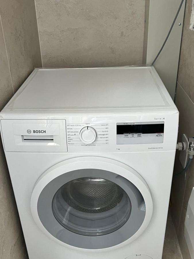 Urban flat-TimeSRL apartments Bari Bagian luar foto